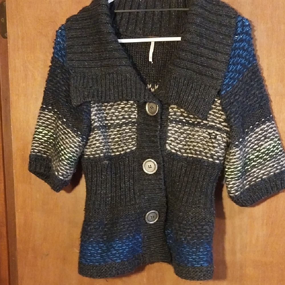 Free People sweater. Size xsmall